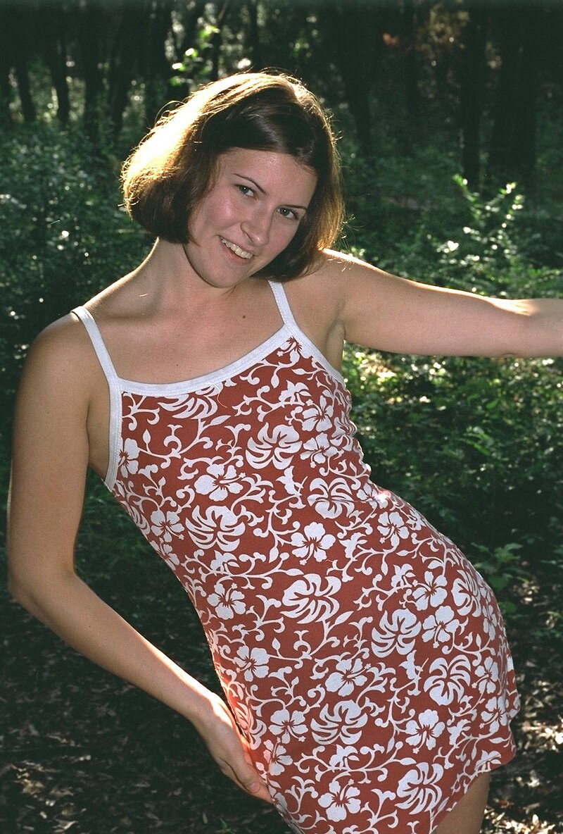Людмила, 25